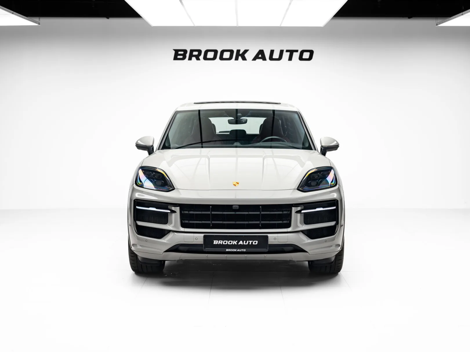 Porsche Cayenne Базовая III Рестайлинг, 2023 — экстерьер, фото 2