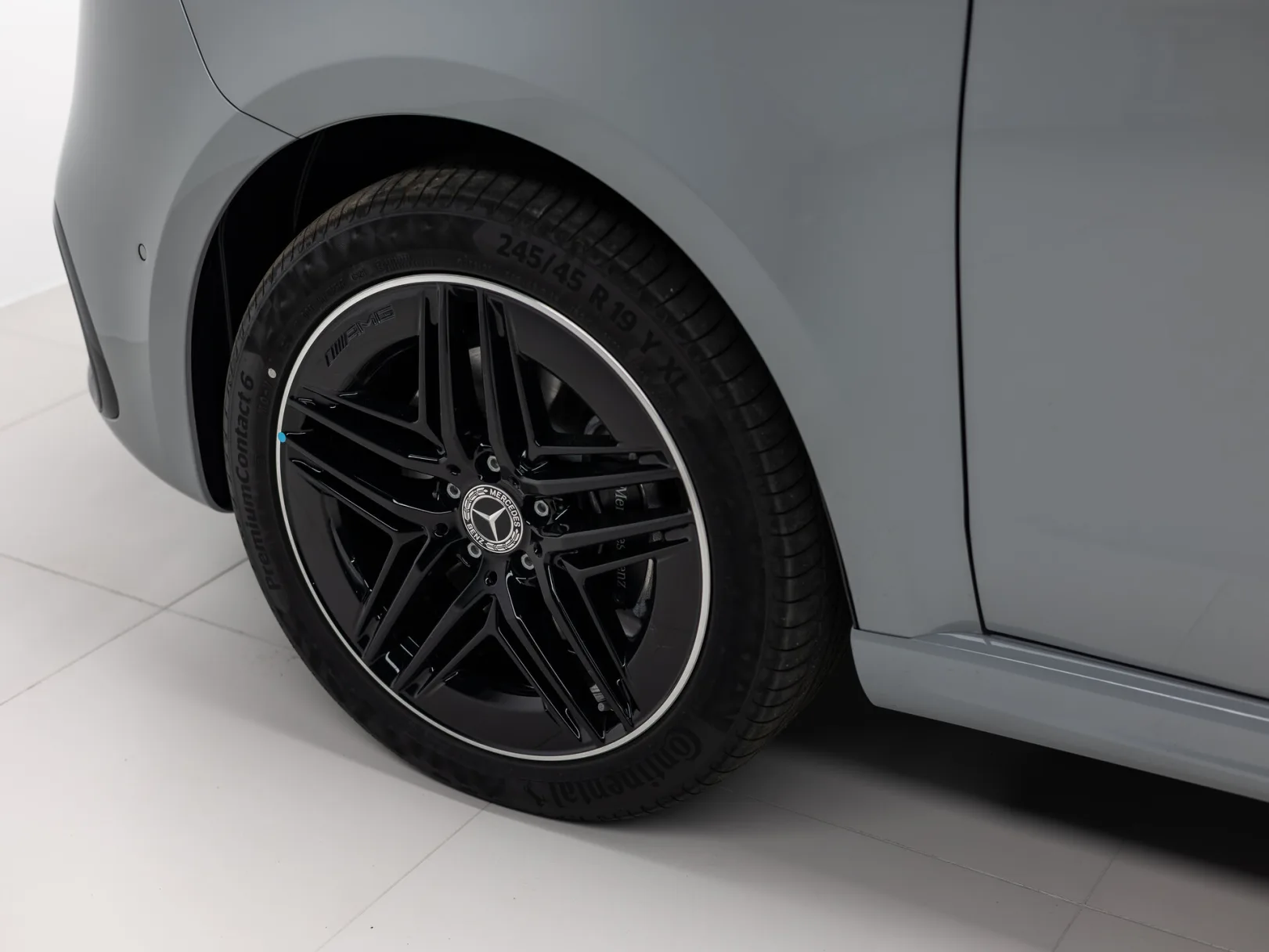 Mercedes-Benz V-Класс Exclusive AMG Line III (W447) Рестайлинг 2, 2026 — экстерьер, фото 39