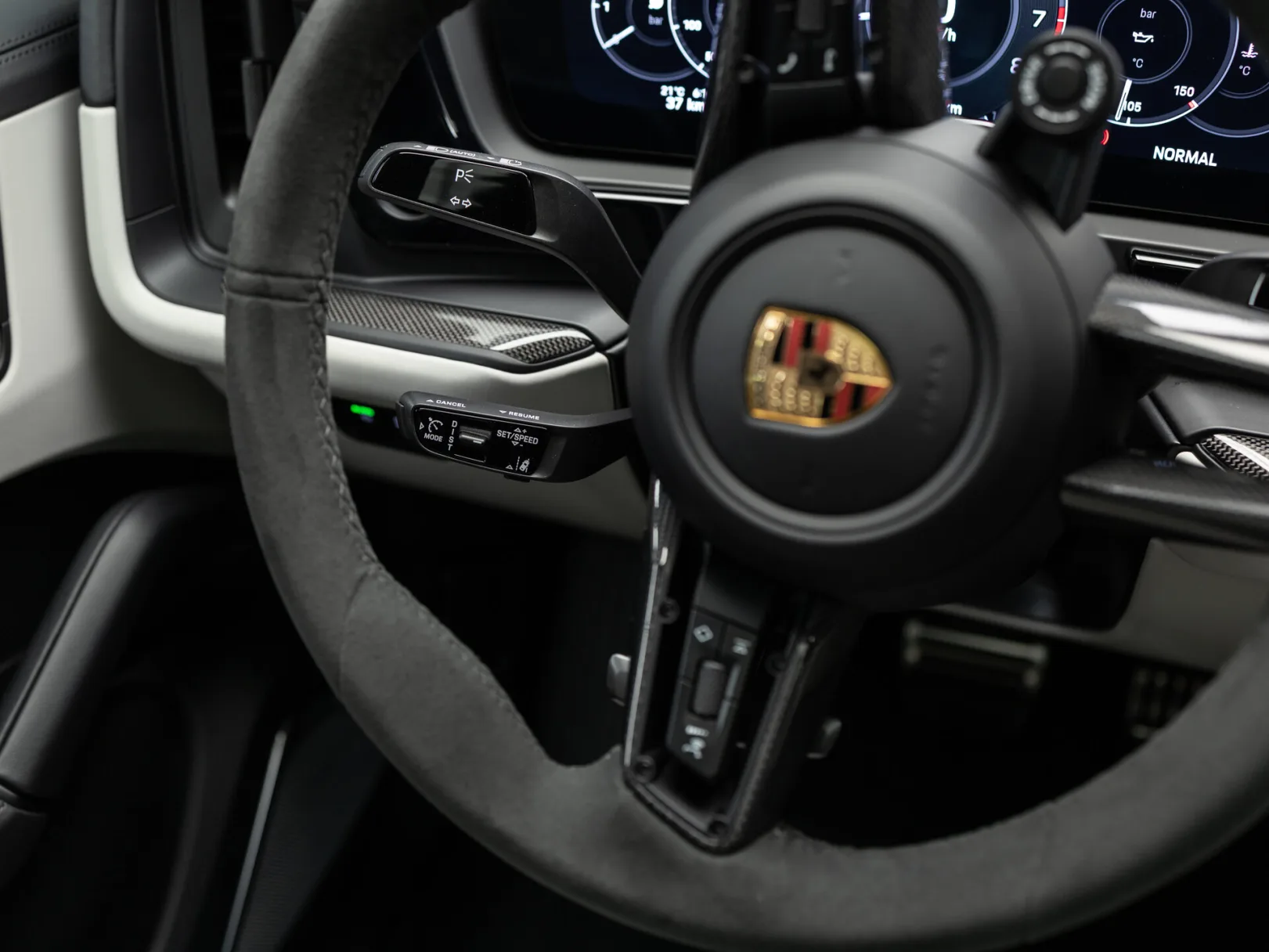Porsche Cayenne GTS Coupé III Рестайлинг, 2026 — экстерьер, фото 17