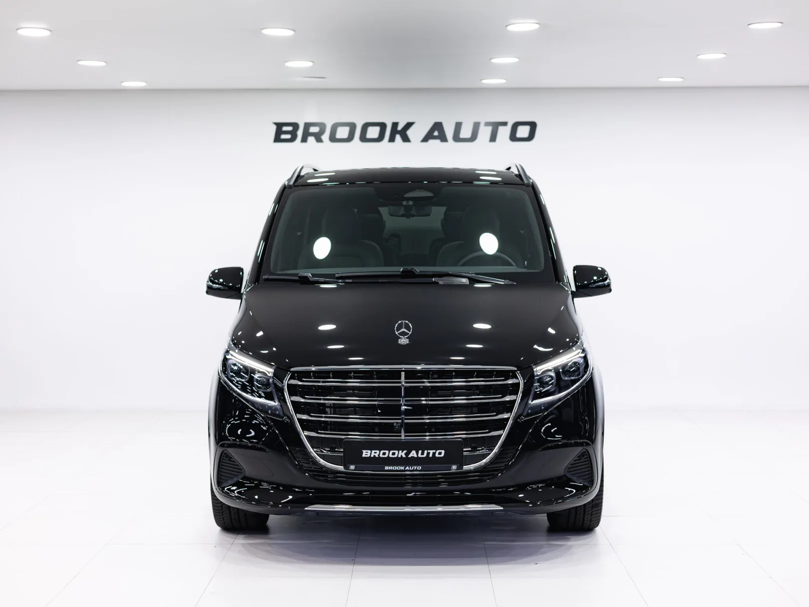 Mercedes-Benz V-Класс Avantgarde III (W447) Рестайлинг 2, 2025 — экстерьер, фото 2