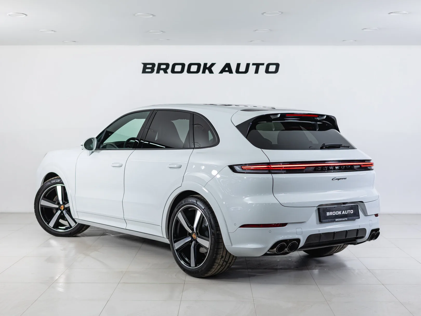 Porsche Cayenne Базовая III Рестайлинг, 2026 — экстерьер, фото 4