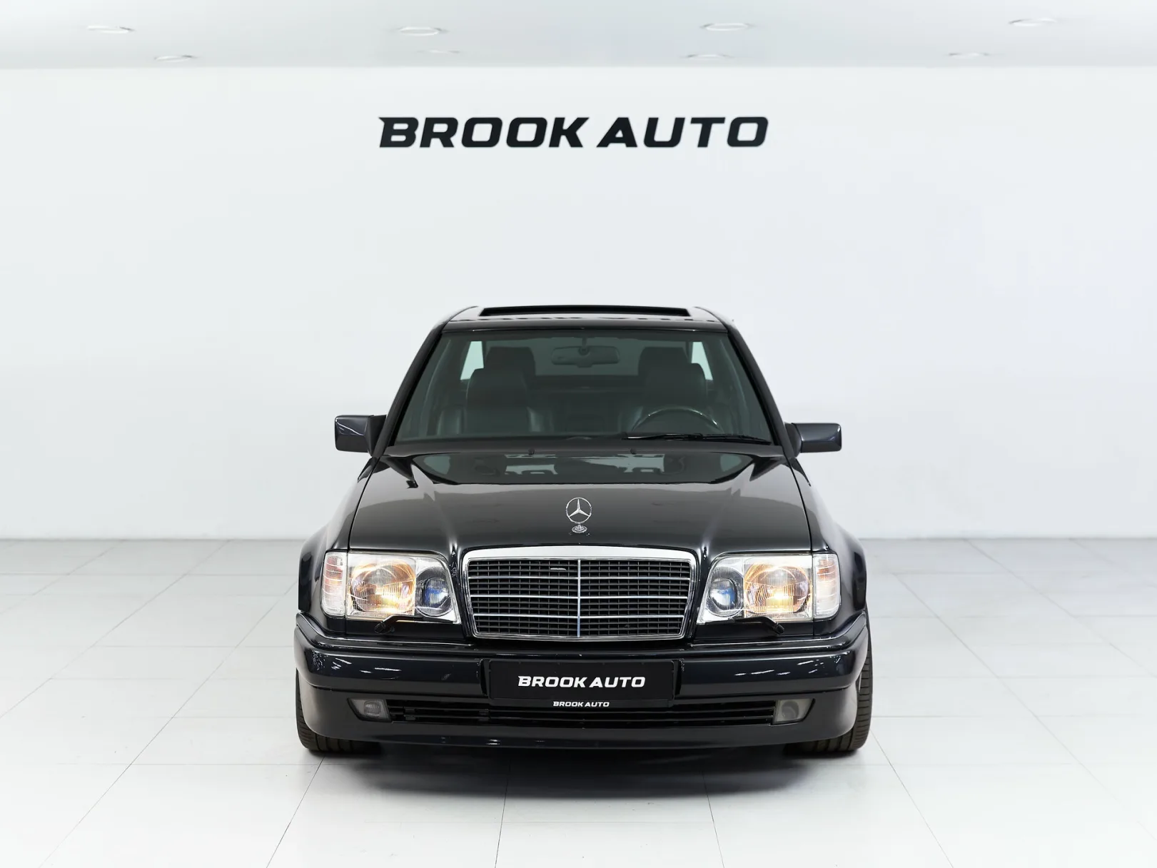 Mercedes-Benz W124 I, 1992 — экстерьер, фото 2
