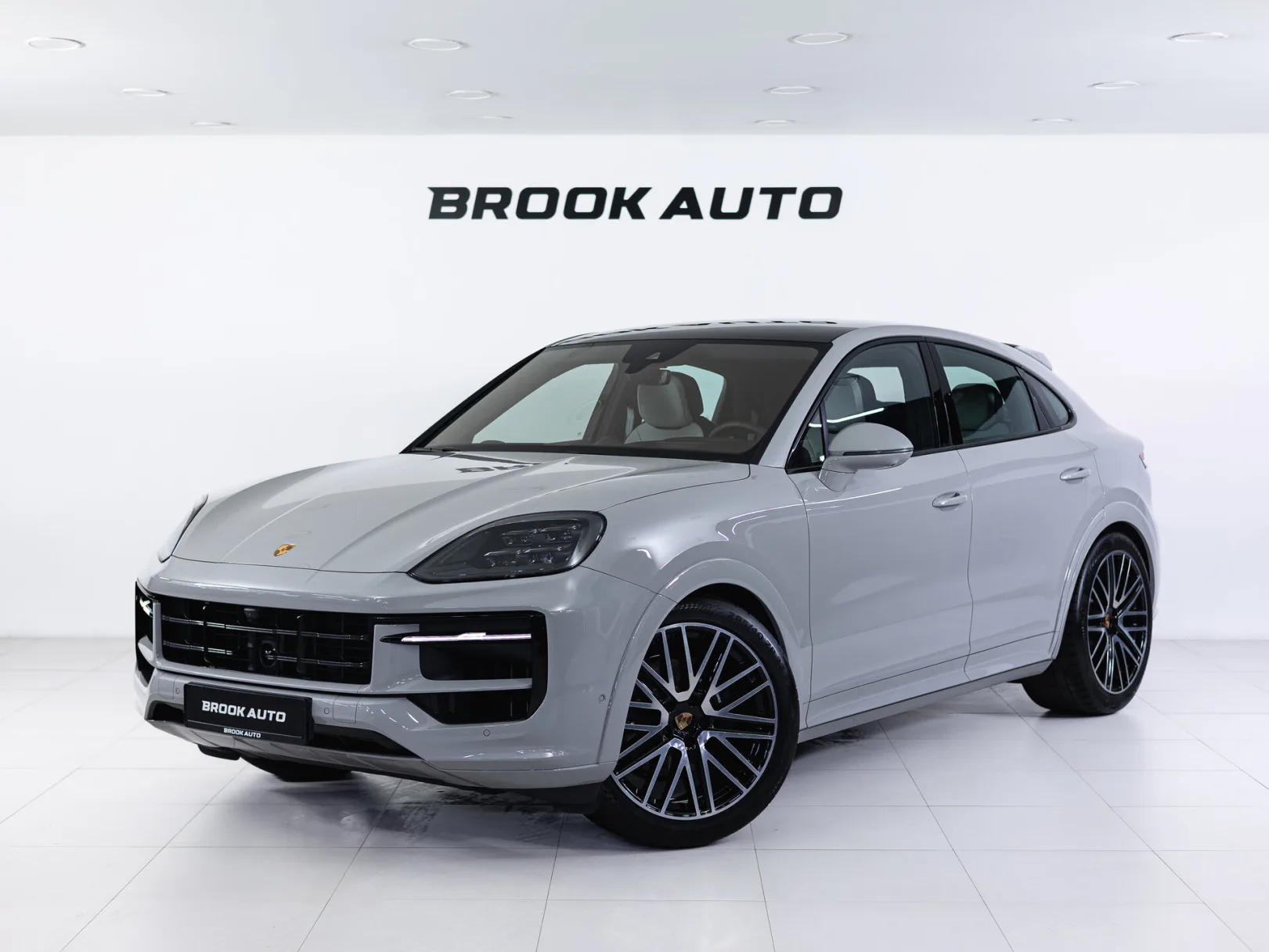 Porsche Cayenne Coupé III Рестайлинг, 2025 — экстерьер, фото 1