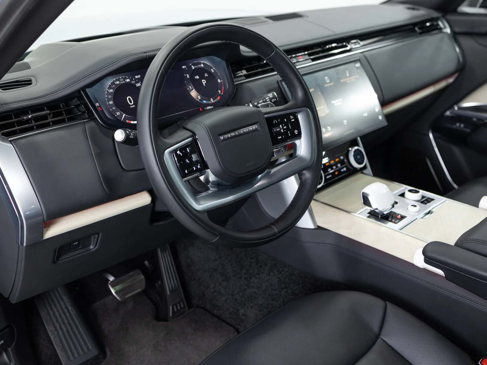 Land Rover Range Rover SV V, 2023 — экстерьер, фото 9