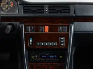 Mercedes-Benz W124 I, 1992 — экстерьер, фото 18