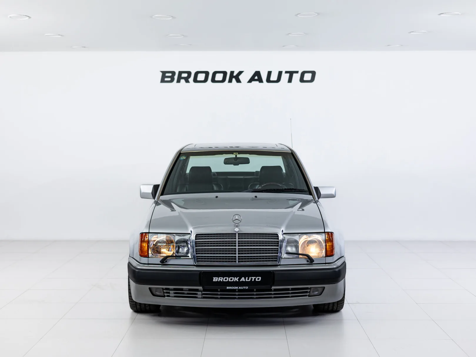 Mercedes-Benz W124 I, 1992 — экстерьер, фото 2