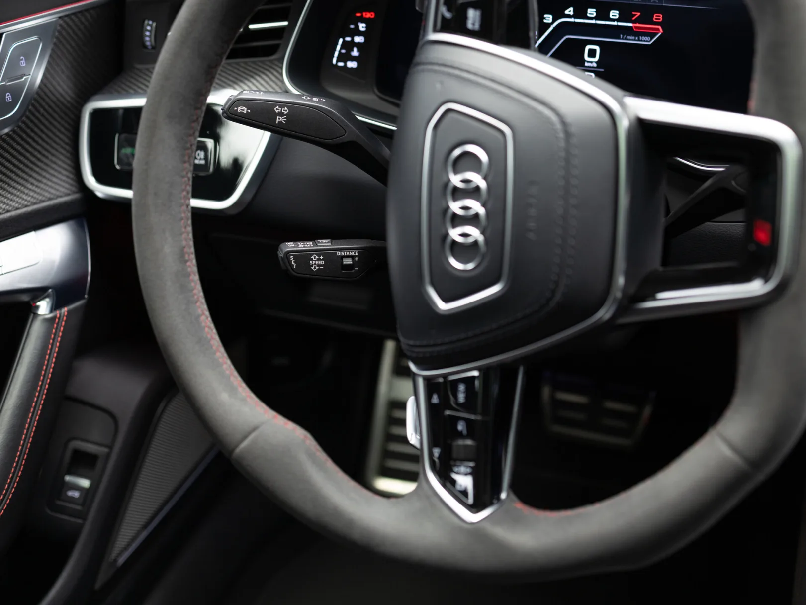Audi RS 6 TFSI quattro IV (C8), 2021 — экстерьер, фото 18