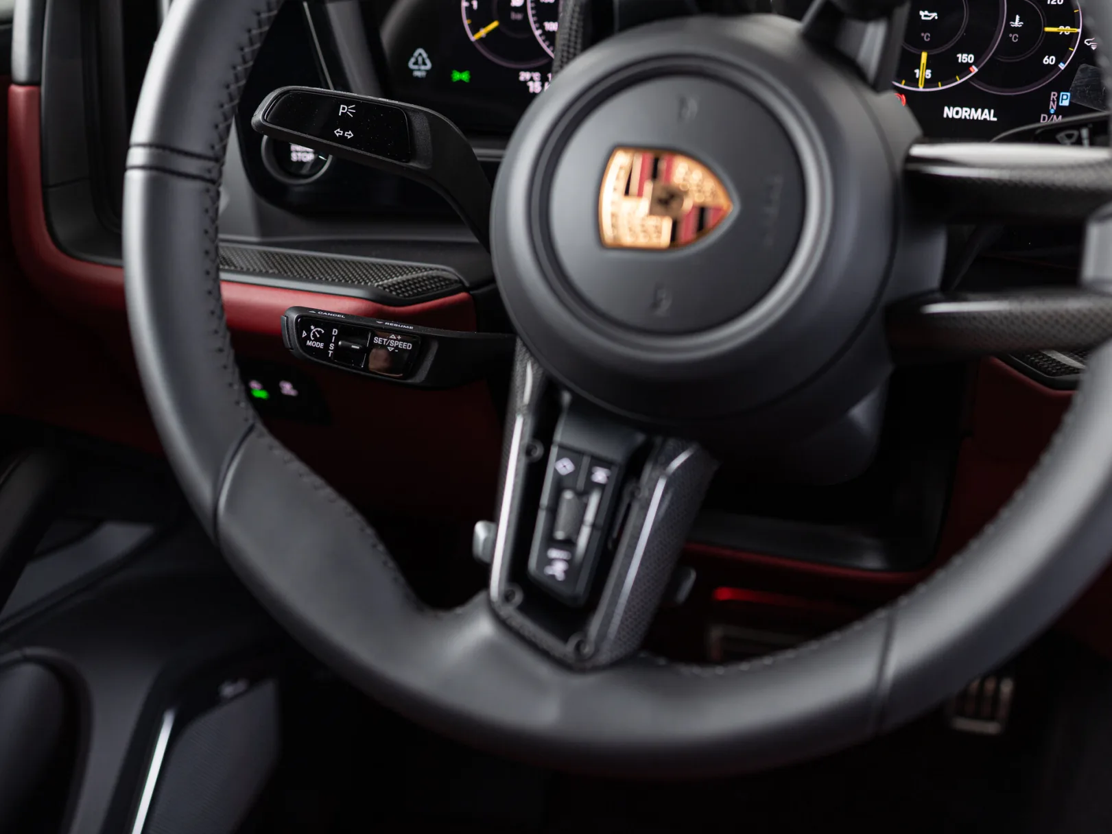 Porsche Cayenne Turbo GT III Рестайлинг, 2026 — экстерьер, фото 18