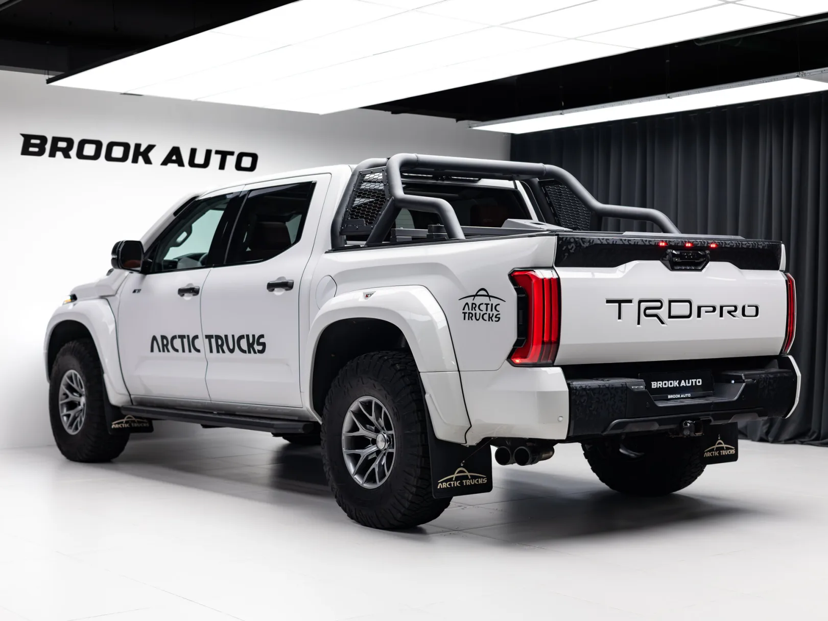 Toyota Tundra TRD Pro III, 2023 — экстерьер, фото 30