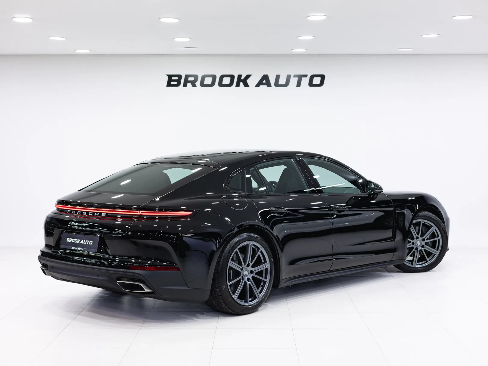 Porsche Panamera III, 2024 — экстерьер, фото 4