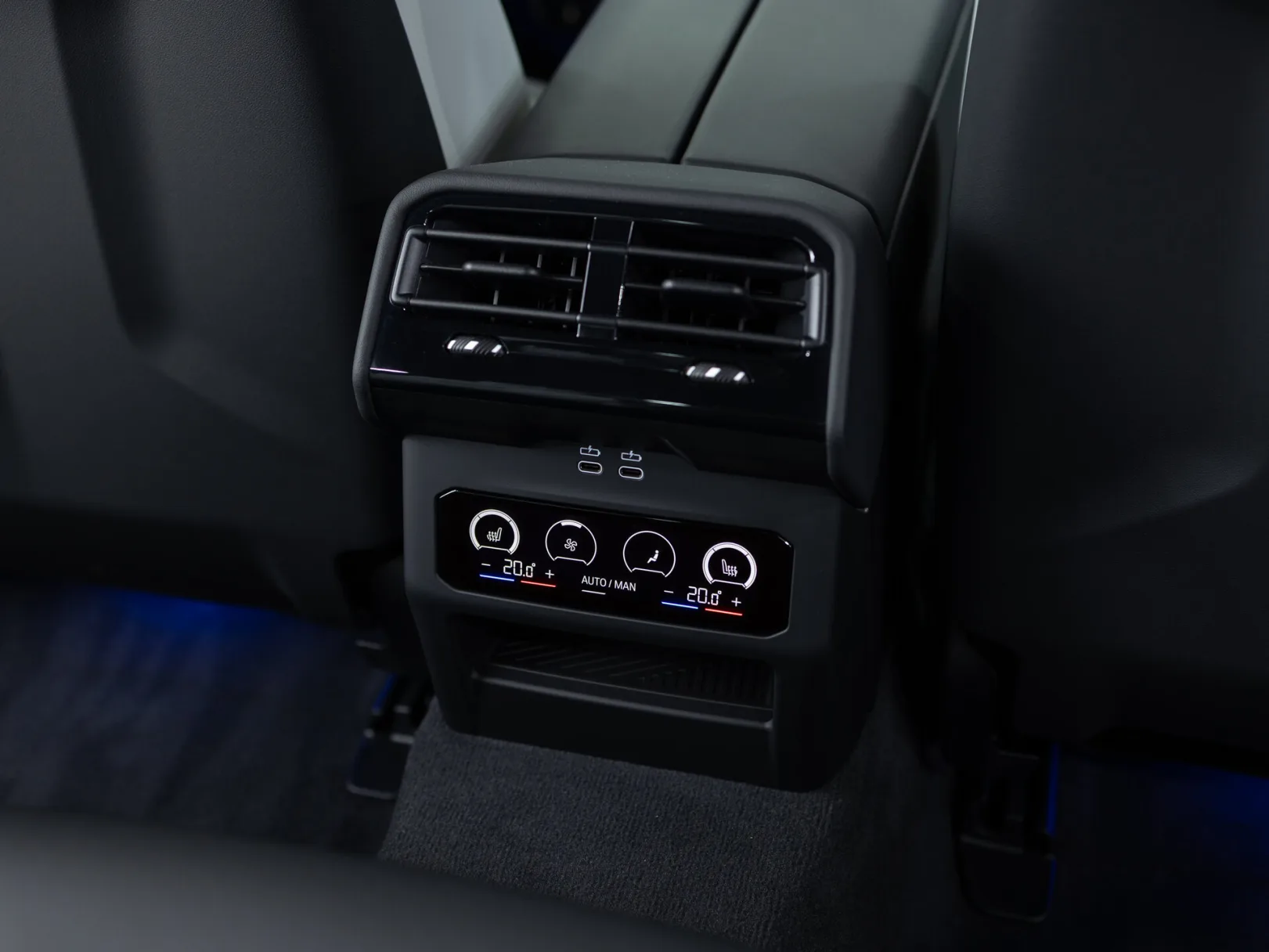 BMW M5 VII (G90), 2024 — экстерьер, фото 27