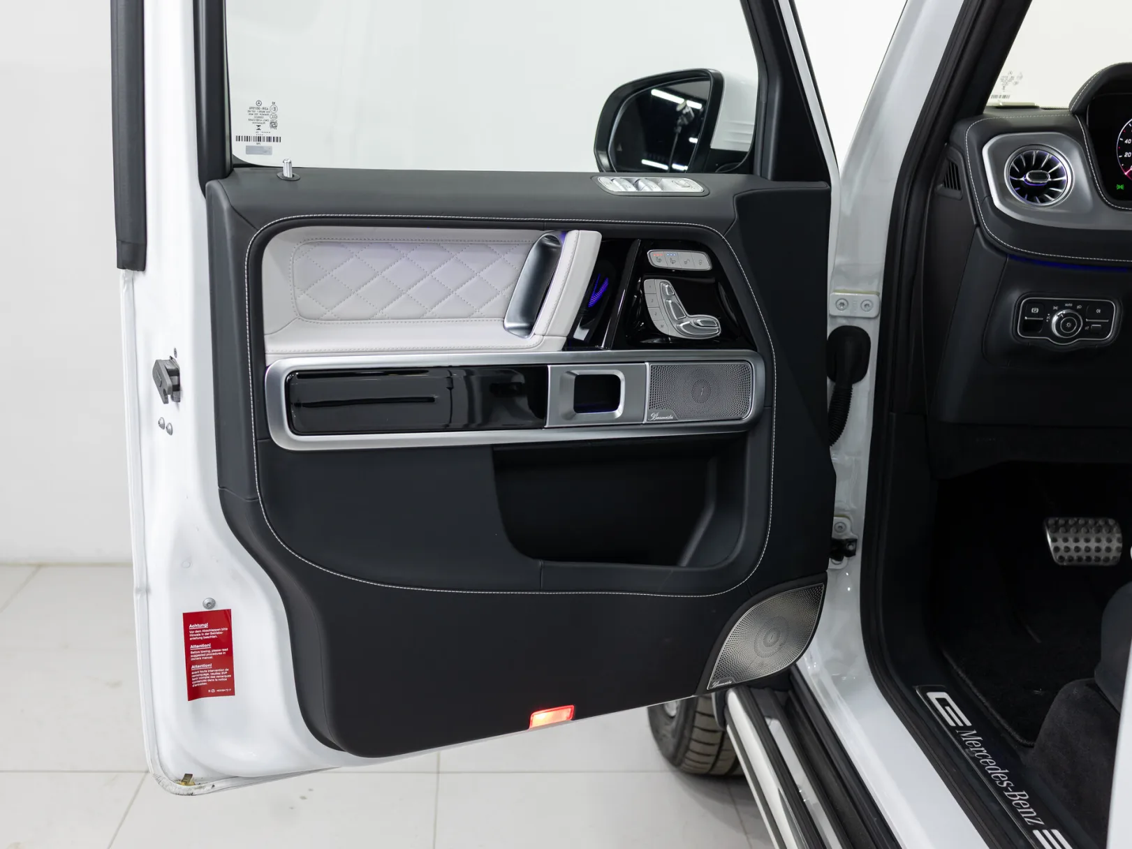 Mercedes-Benz G-Класс G 450 d AMG Line III (W465) Рестайлинг, 2024 — экстерьер, фото 8