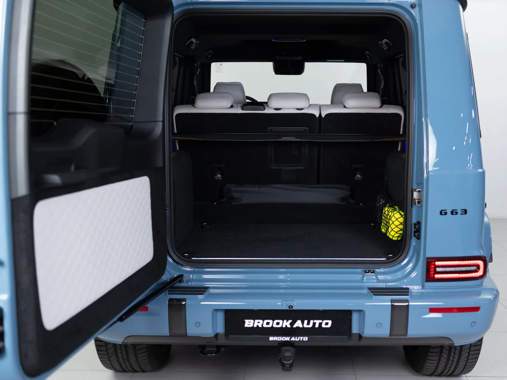 Mercedes-Benz G-Класс AMG G 63 II (W465) Рестайлинг, 2025 — экстерьер, фото 33
