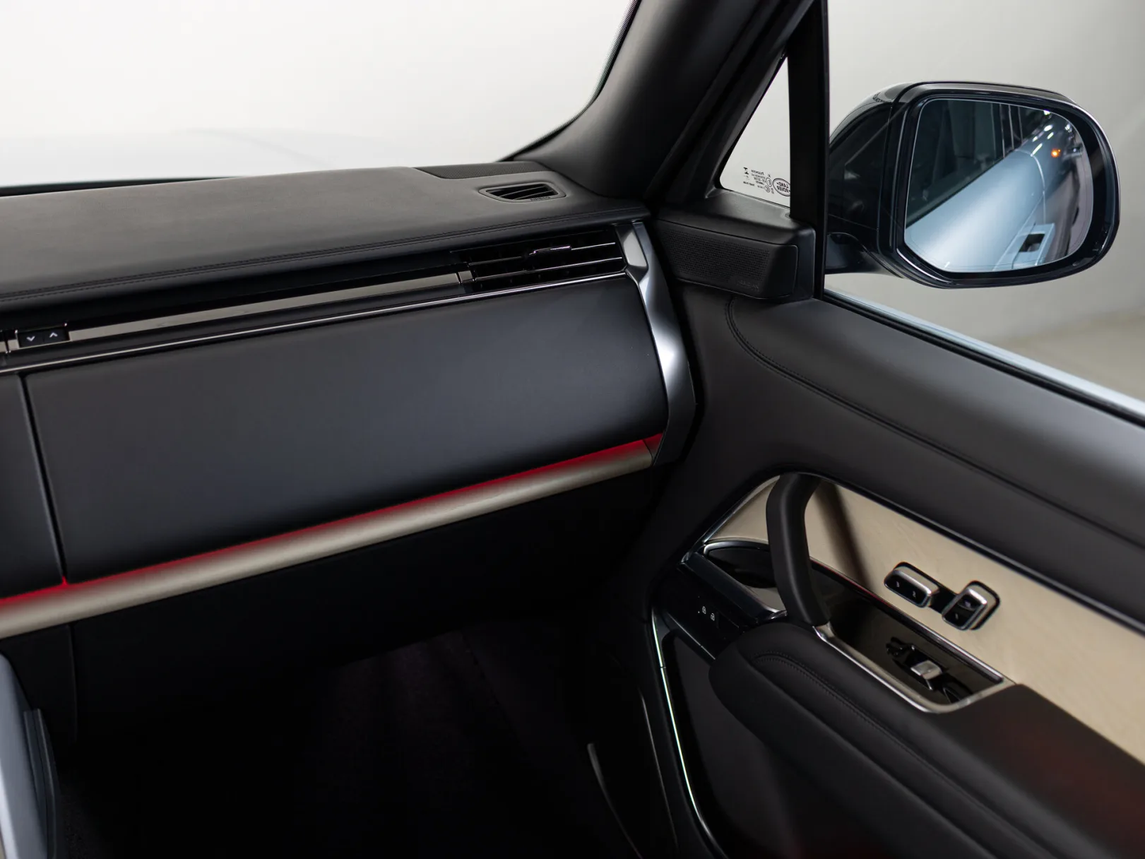 Land Rover Range Rover SV V, 2023 — экстерьер, фото 21