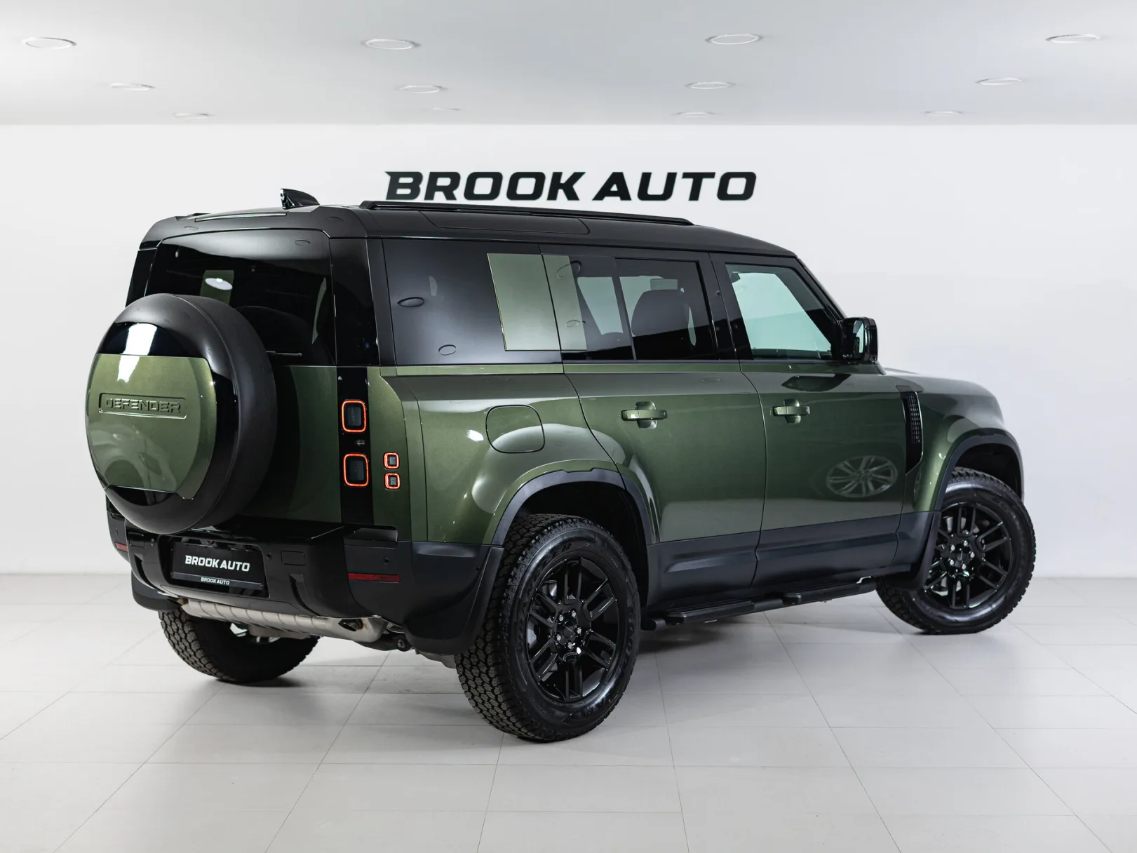 Land Rover Defender S II, 2025 — экстерьер, фото 6