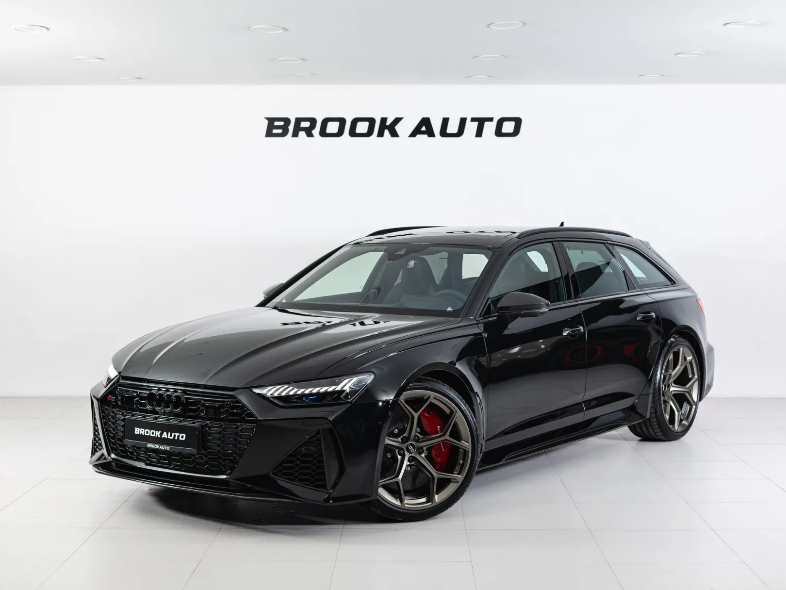 Audi RS 6 RS6 Avant performance IV (C8), 2025 — экстерьер, фото 1