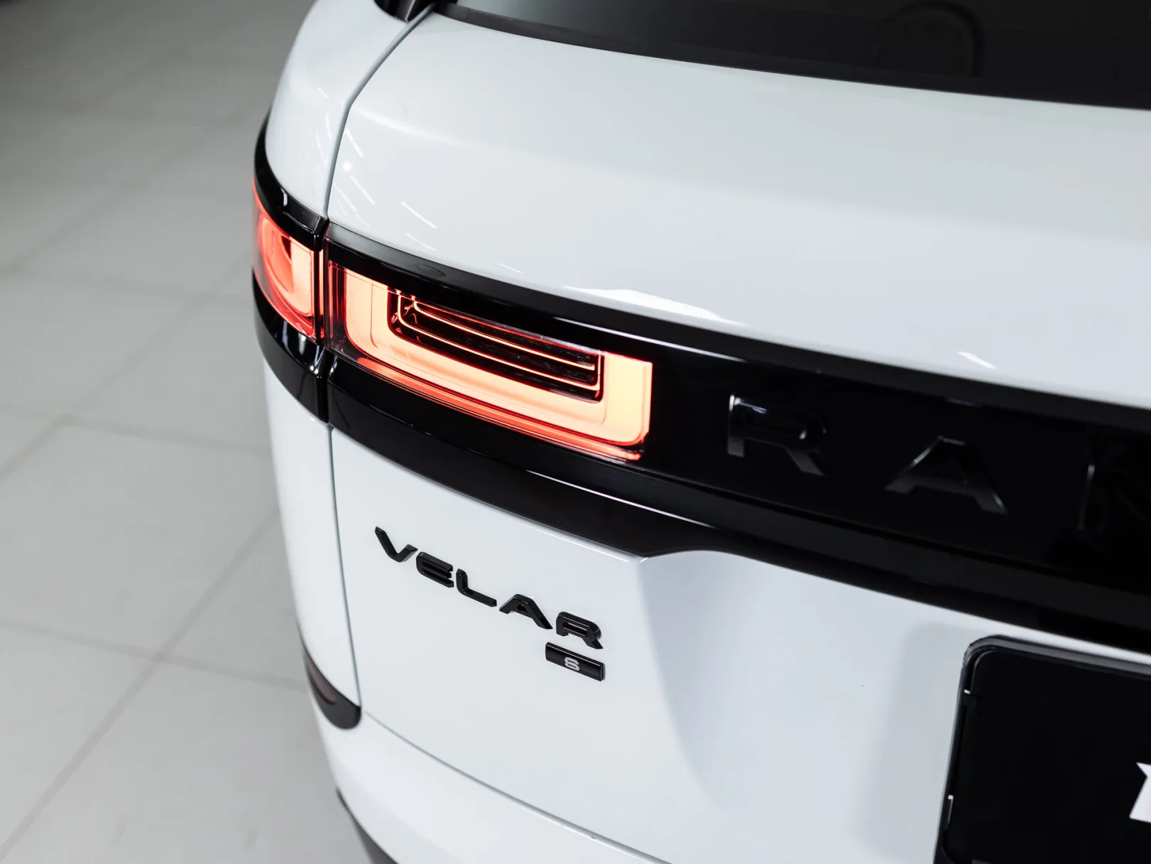 Land Rover Range Rover Velar S I, 2021 — экстерьер, фото 32