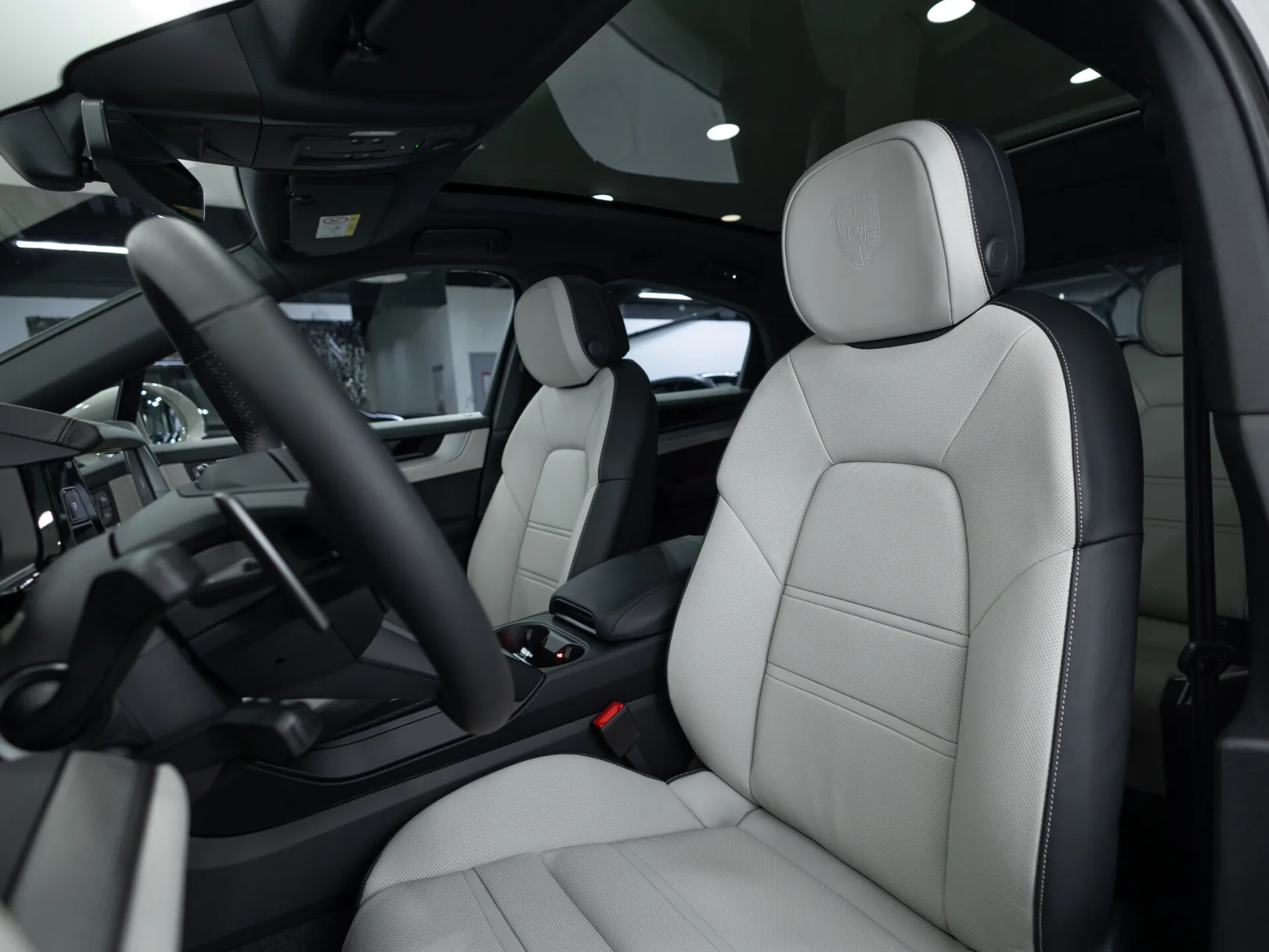 Porsche Cayenne Coupé III Рестайлинг, 2025 — экстерьер, фото 10