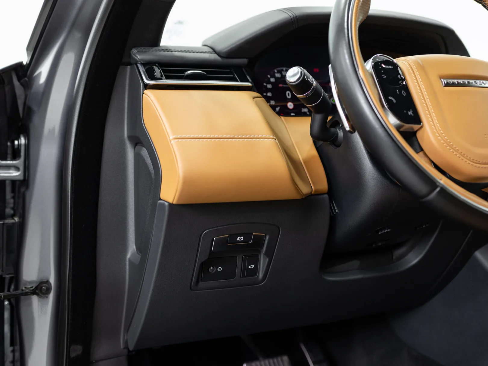 Land Rover Range Rover Velar R-Dynamic Base I, 2019 — экстерьер, фото 15