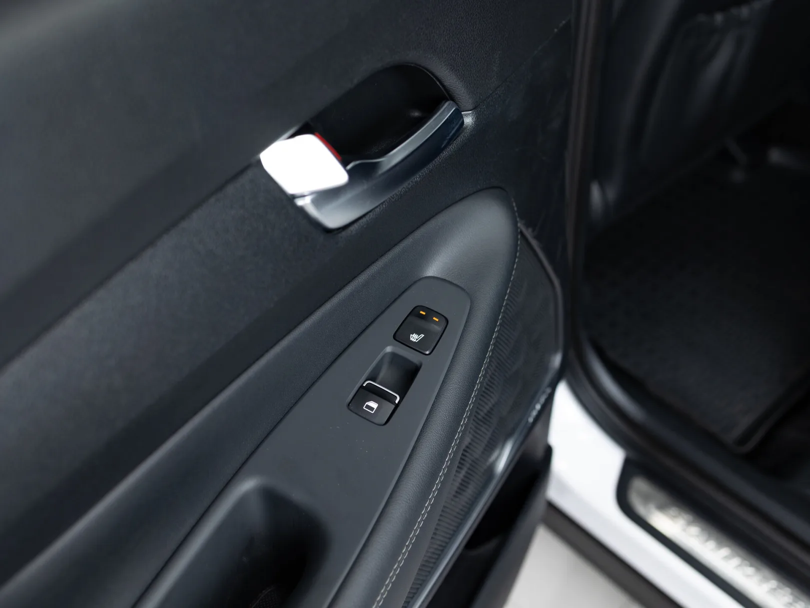 Hyundai Santa Fe Premier 7 мест + Smart Sense IV, 2018 — экстерьер, фото 24