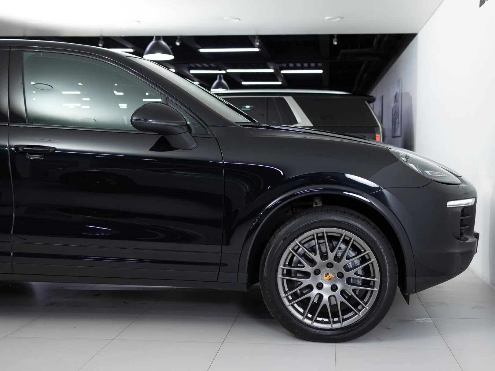 Porsche Cayenne Diesel Platinum Edition II Рестайлинг (958), 2017 — экстерьер, фото 32