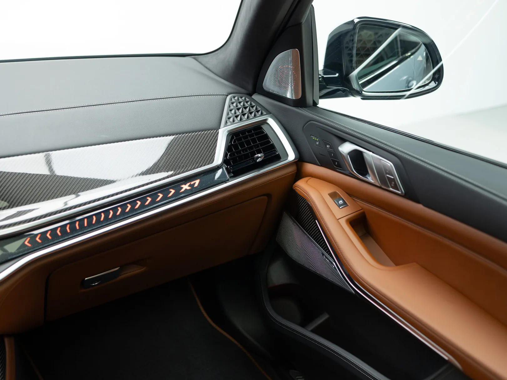 BMW X7 xDrive40d M Sport Pro I (G07) Рестайлинг, 2026 — экстерьер, фото 20