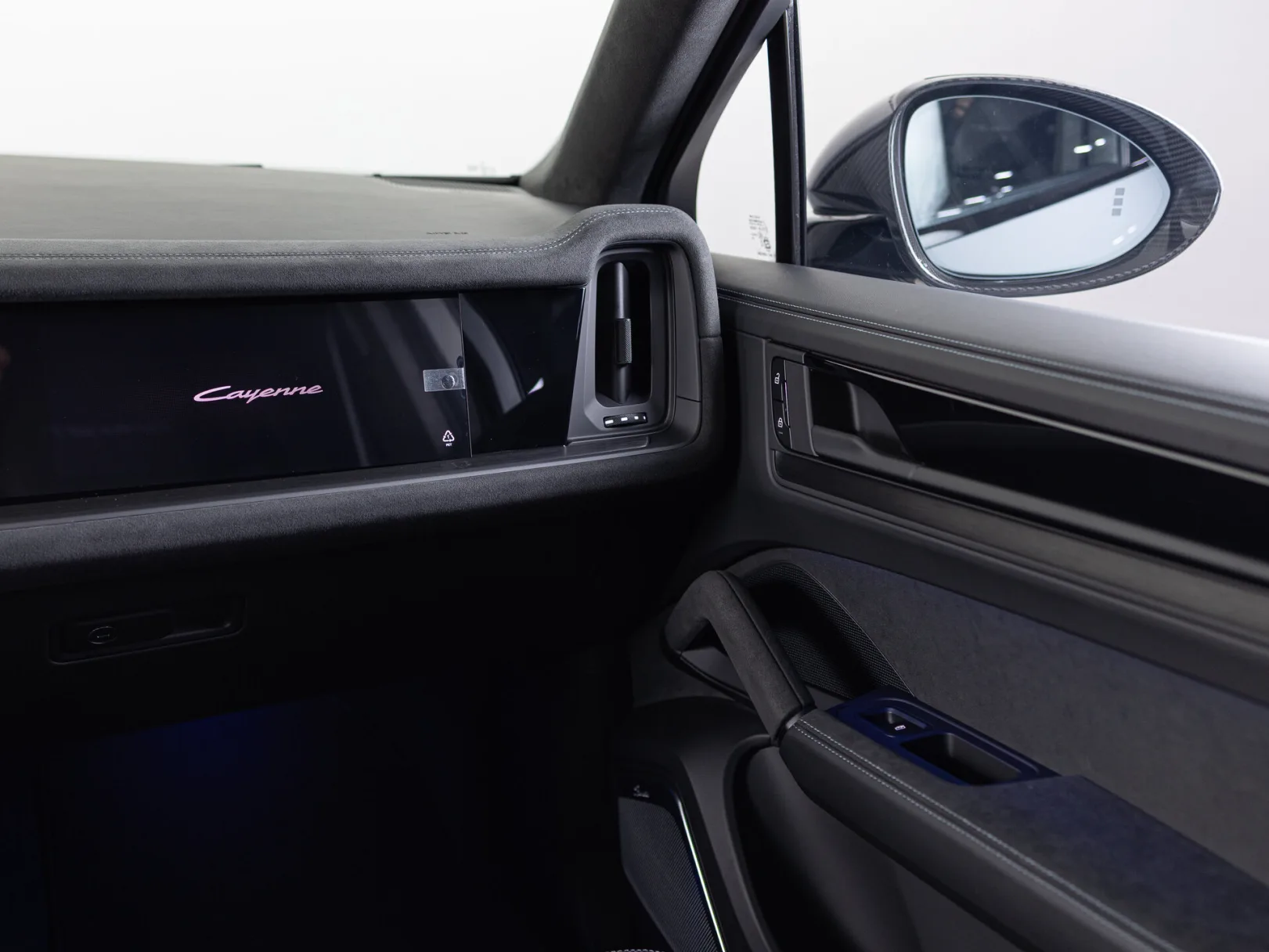 Porsche Cayenne Turbo GT III Рестайлинг, 2025 — экстерьер, фото 21