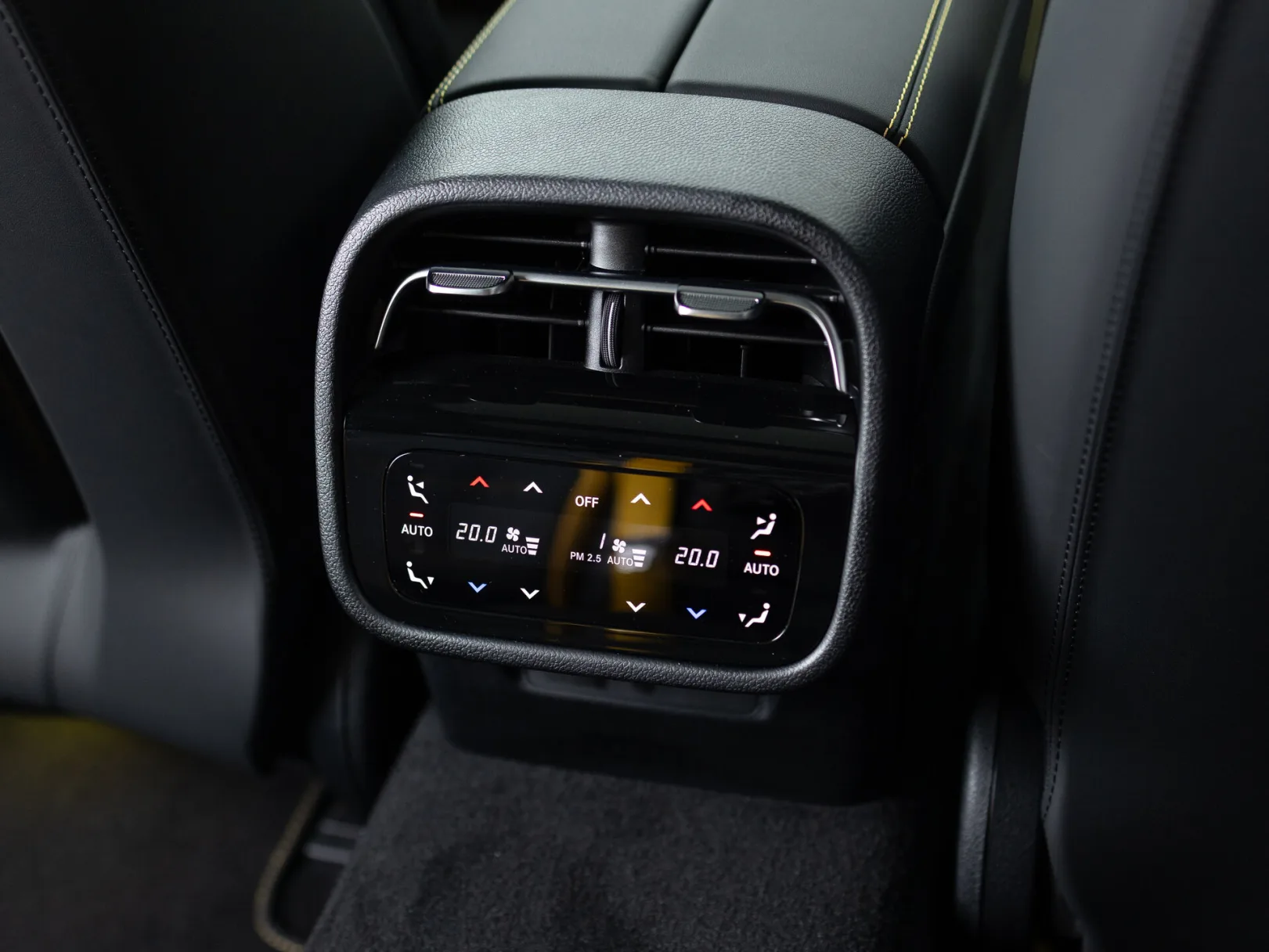 Mercedes-Benz E-Класс AMG E 53 4MATIC+ VI (W214), 2024 — экстерьер, фото 27