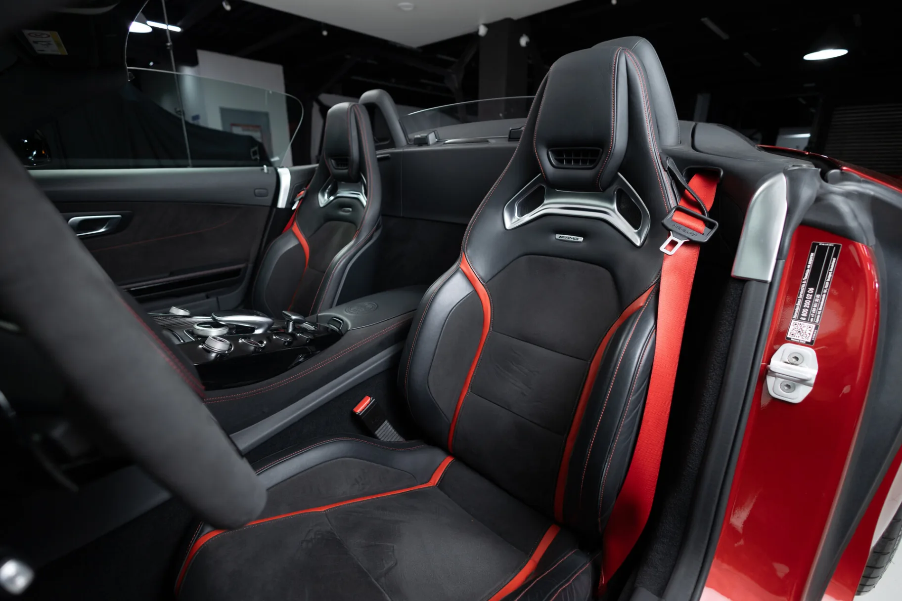 Mercedes-Benz AMG GT I Рестайлинг, 2017 — экстерьер, фото 16