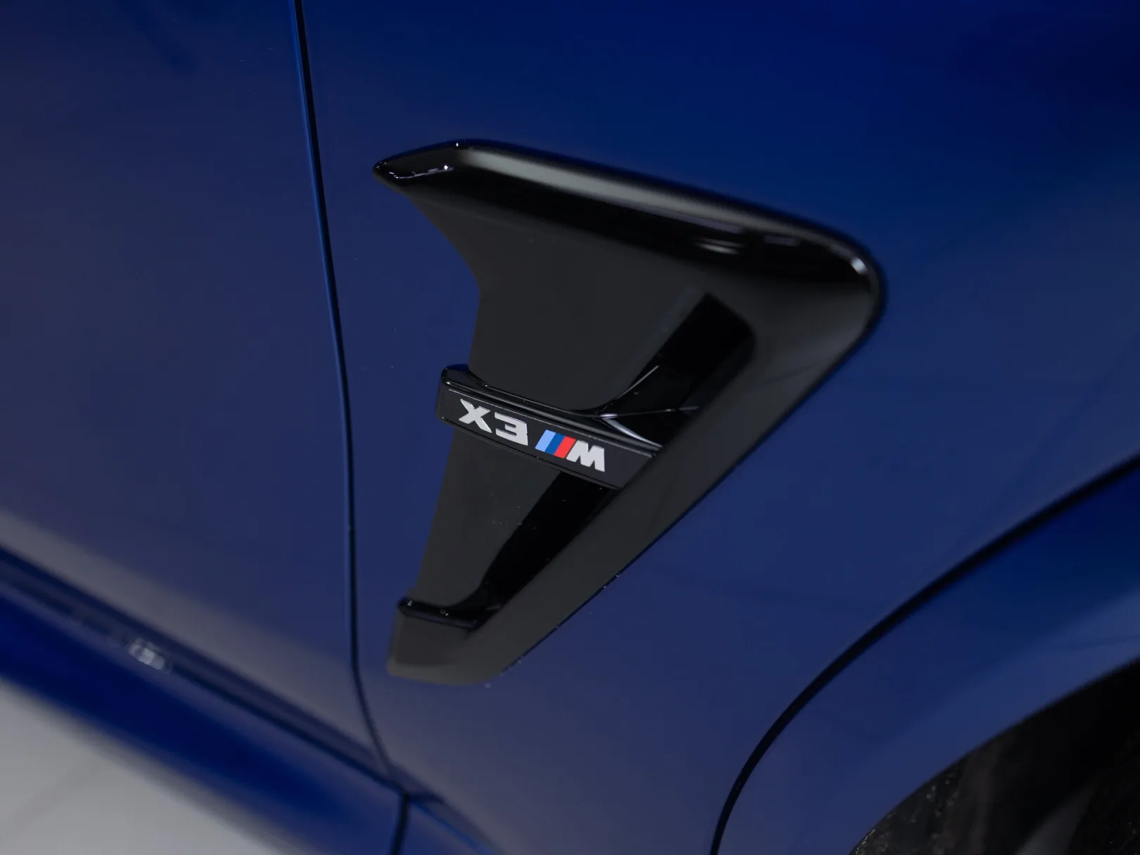 BMW X3 M I (F97) Рестайлинг, 2023 — экстерьер, фото 25