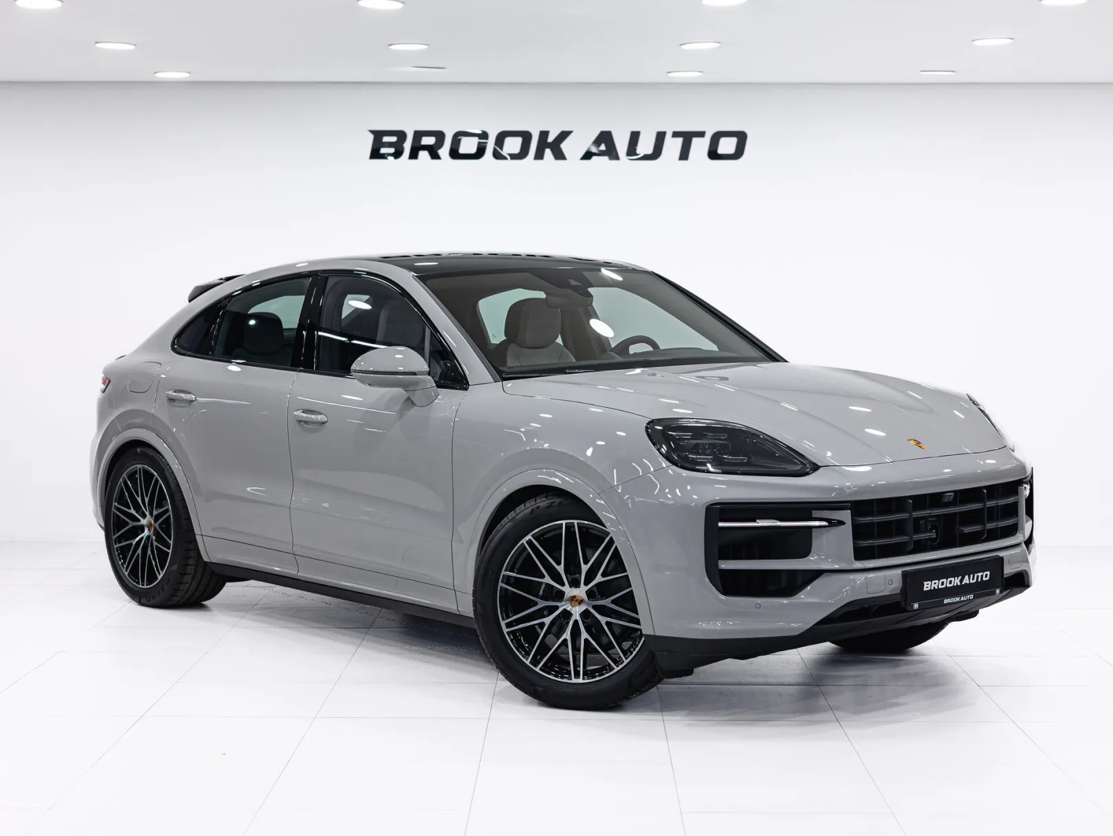 Porsche Cayenne Coupé III Рестайлинг, 2025 — экстерьер, фото 3