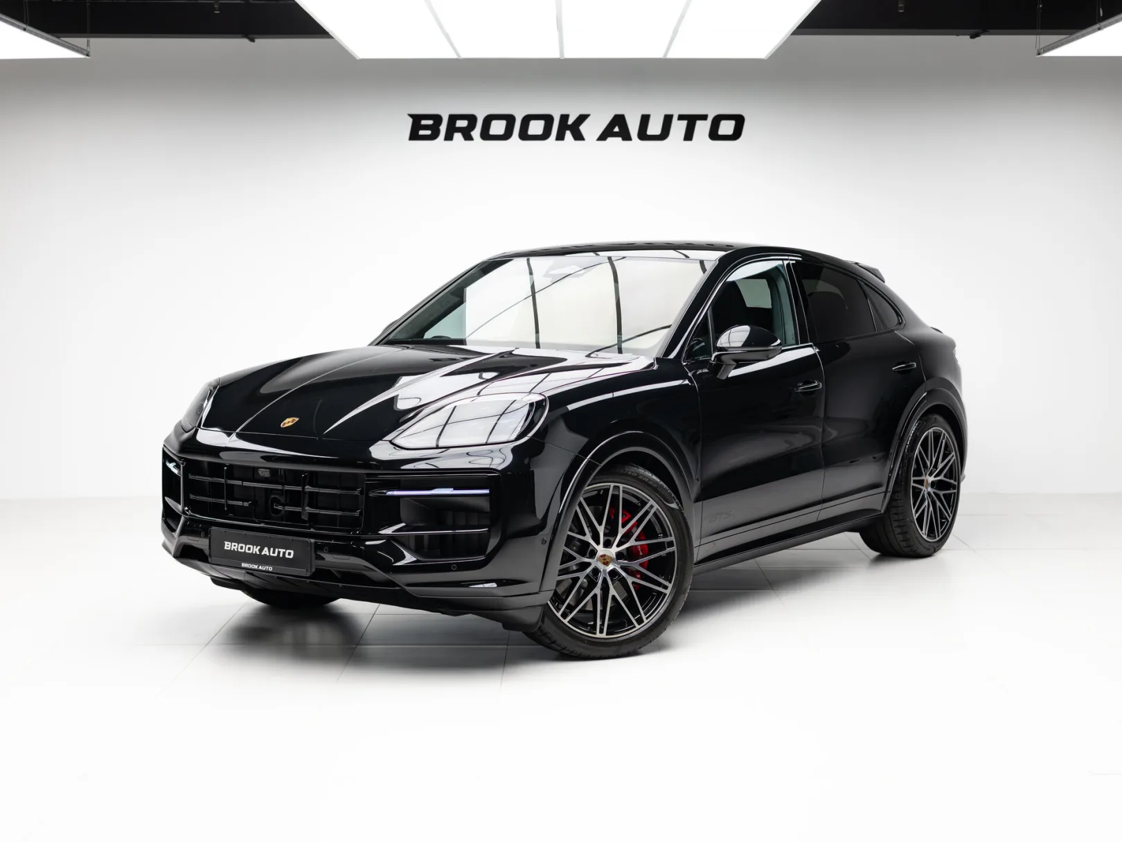 Porsche Cayenne GTS Coupé III Рестайлинг, 2026 — экстерьер, фото 1