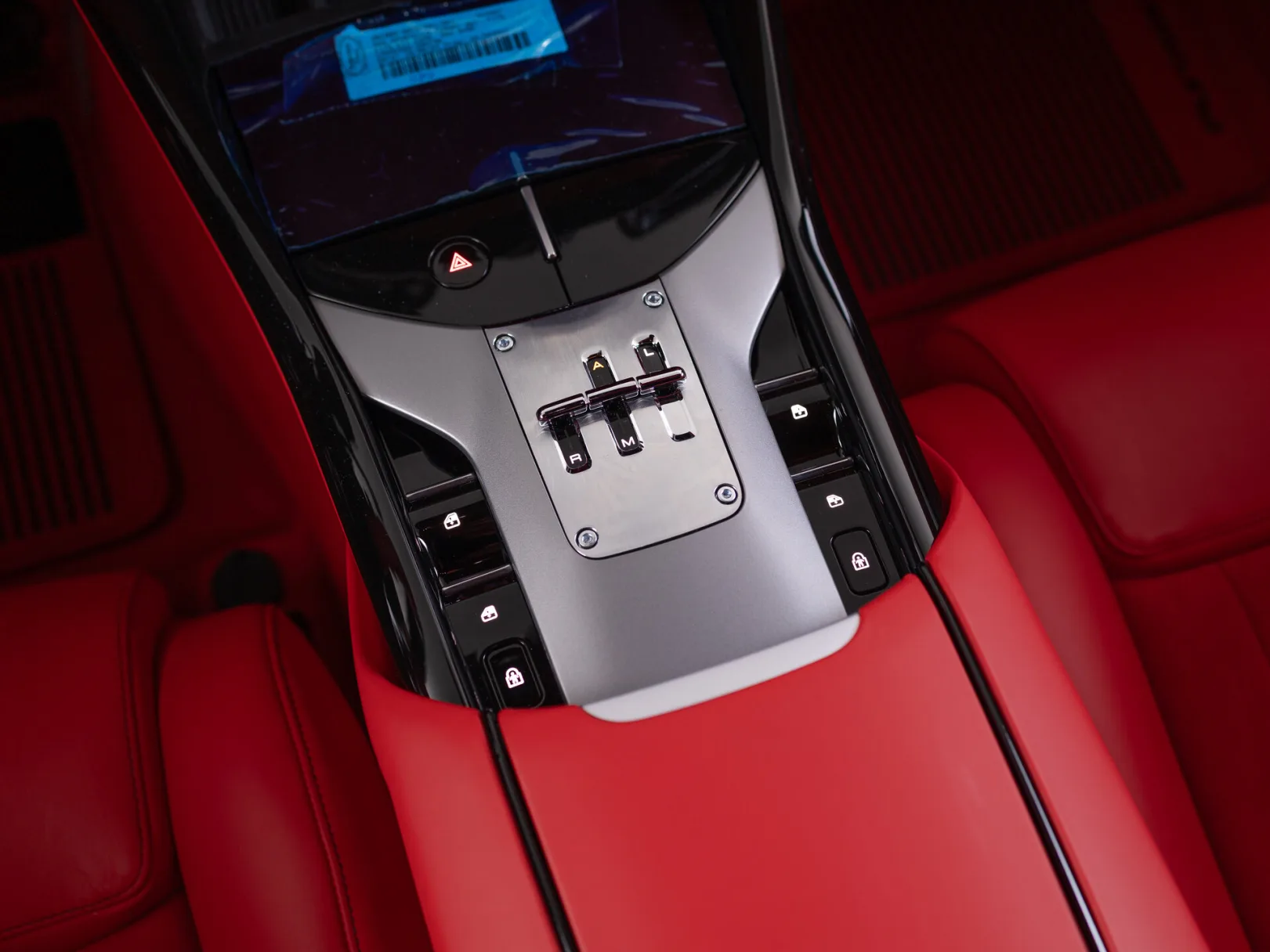 Ferrari Purosangue I, 2024 — экстерьер, фото 18