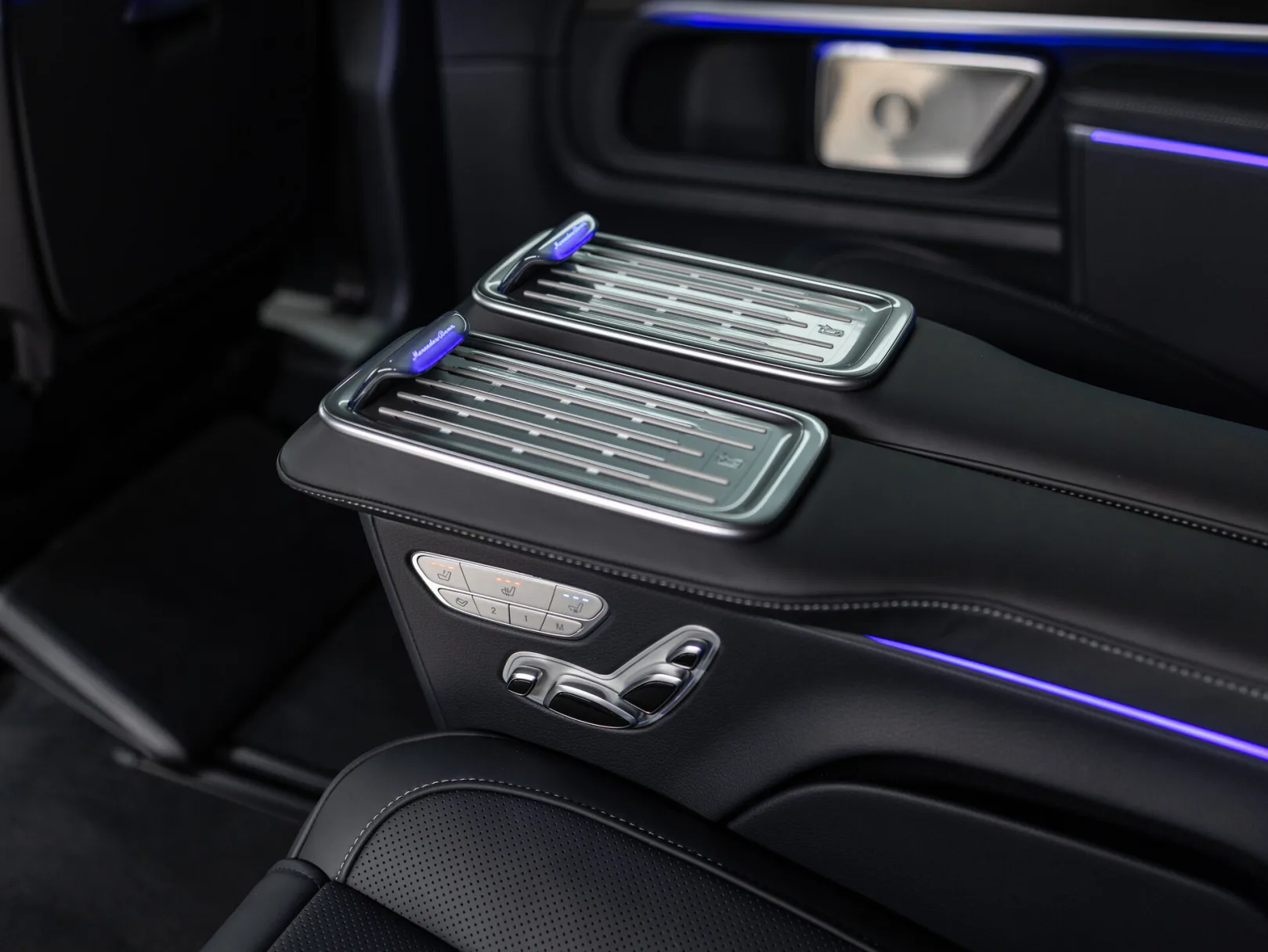 Mercedes-Benz V-Класс Exclusive III (W447) Рестайлинг 2, 2026 — экстерьер, фото 31