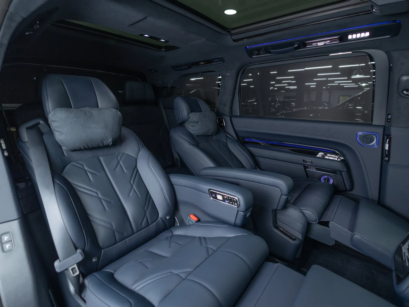 Zeekr 9X Ultra (6 seats) I, 2025 — экстерьер, фото 30