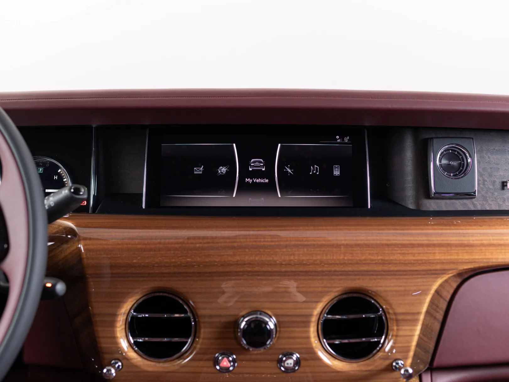 Rolls-Royce Phantom Individual VIII Рестайлинг (Series II), 2024 — экстерьер, фото 36