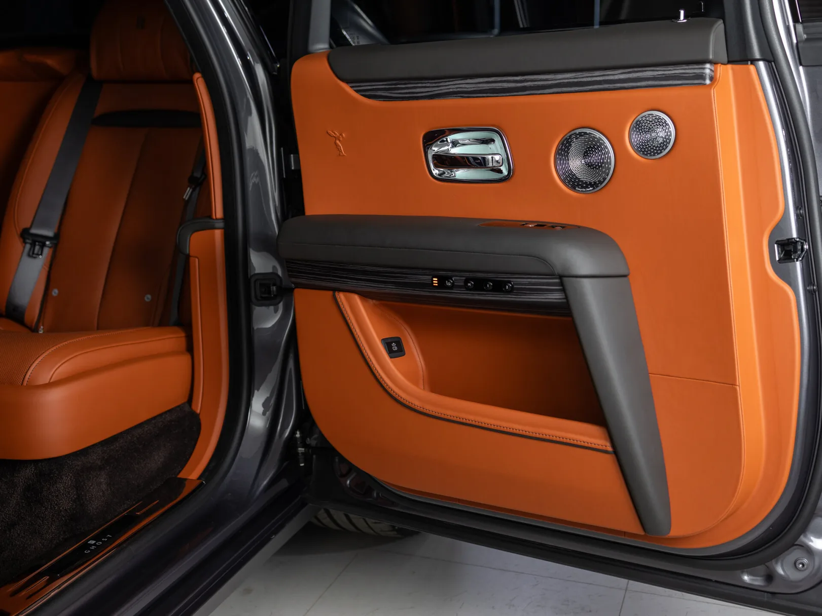 Rolls-Royce Ghost Individual II (Series I), 2021 — экстерьер, фото 27
