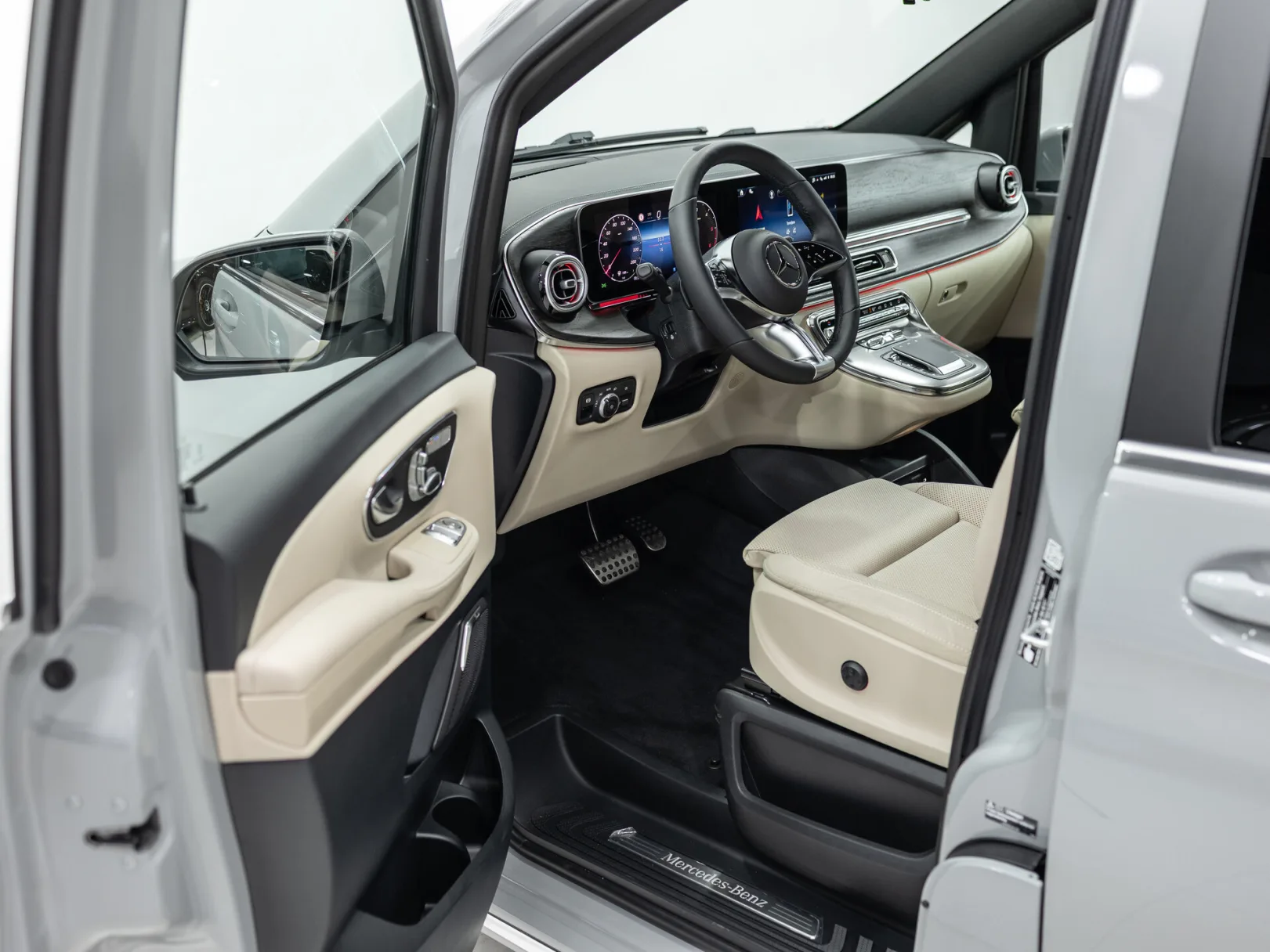 Mercedes-Benz V-Класс Exclusive III (W447) Рестайлинг 2, 2026 — экстерьер, фото 8
