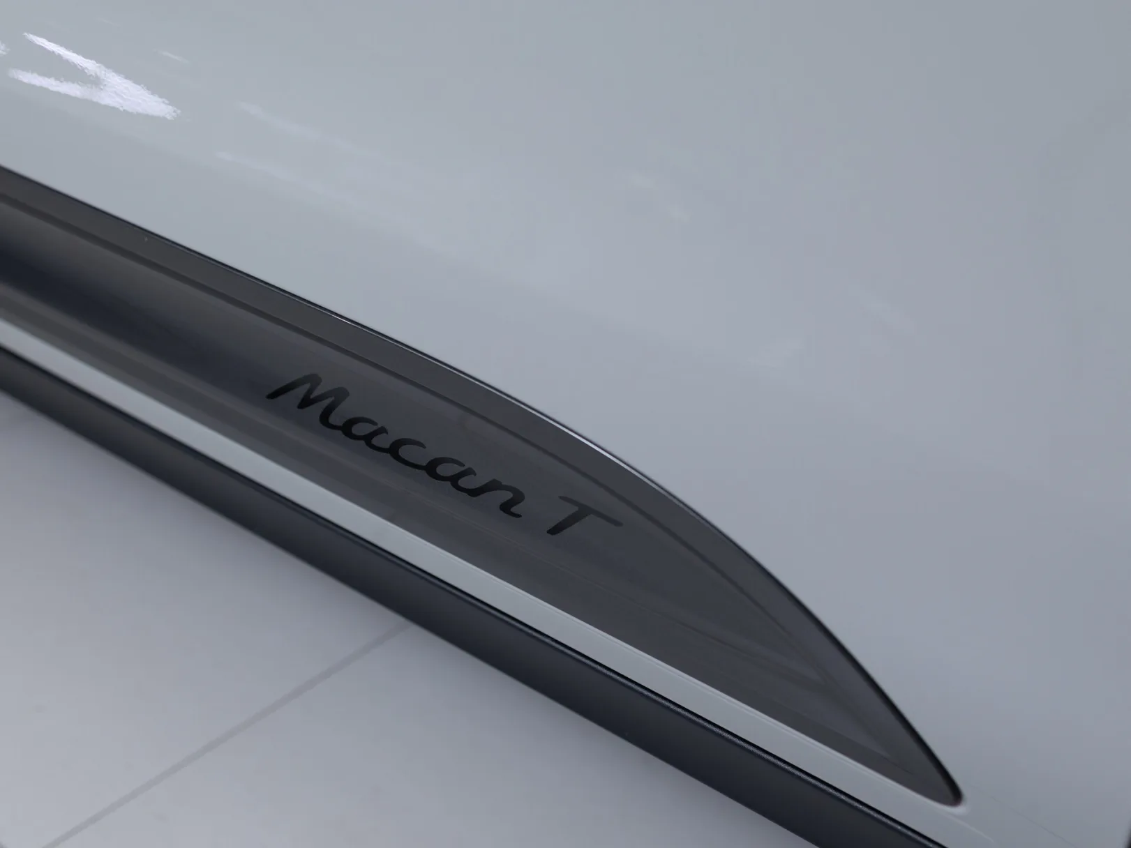 Porsche Macan T I Рестайлинг 2, 2025 — экстерьер, фото 30