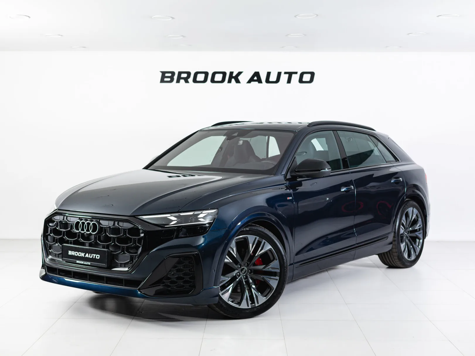 Audi Q8 55 TFSI I (4M) Рестайлинг, 2025 — экстерьер, фото 1