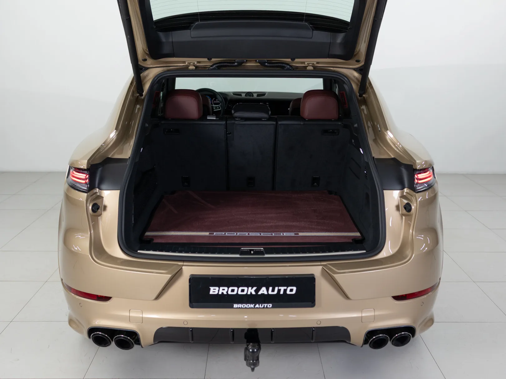 Porsche Cayenne GTS Coupé III Рестайлинг, 2025 — экстерьер, фото 35