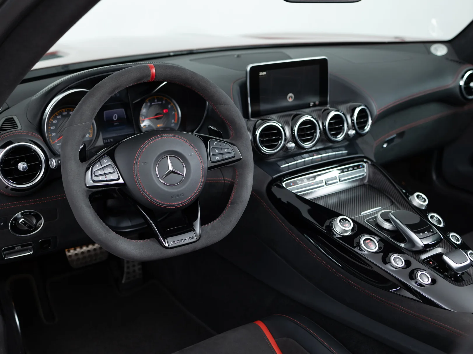 Mercedes-Benz AMG GT I Рестайлинг, 2017 — экстерьер, фото 15