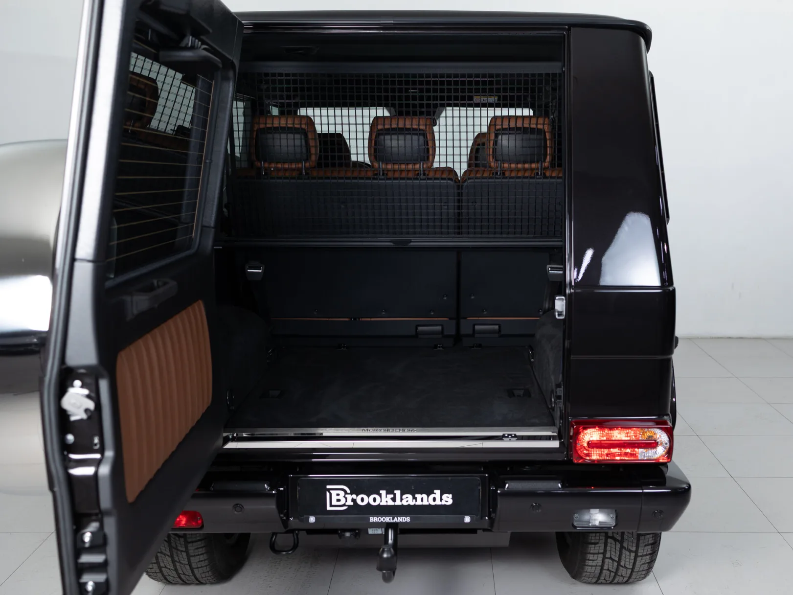 Mercedes-Benz G-Класс G 350 d II (W463) Рестайлинг 4, 2018 — экстерьер, фото 35