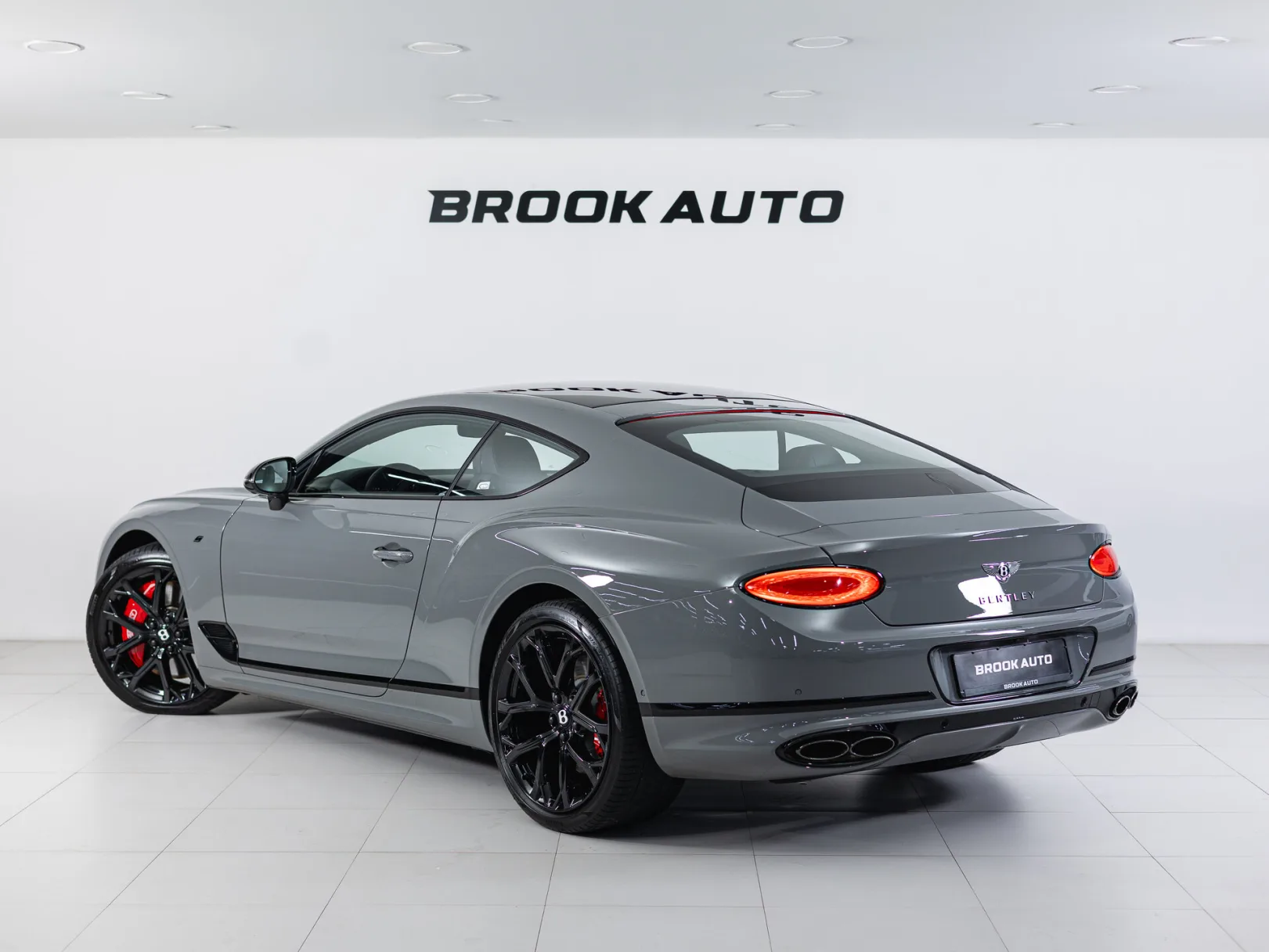 Bentley Continental GT Mulliner III, 2023 — экстерьер, фото 6
