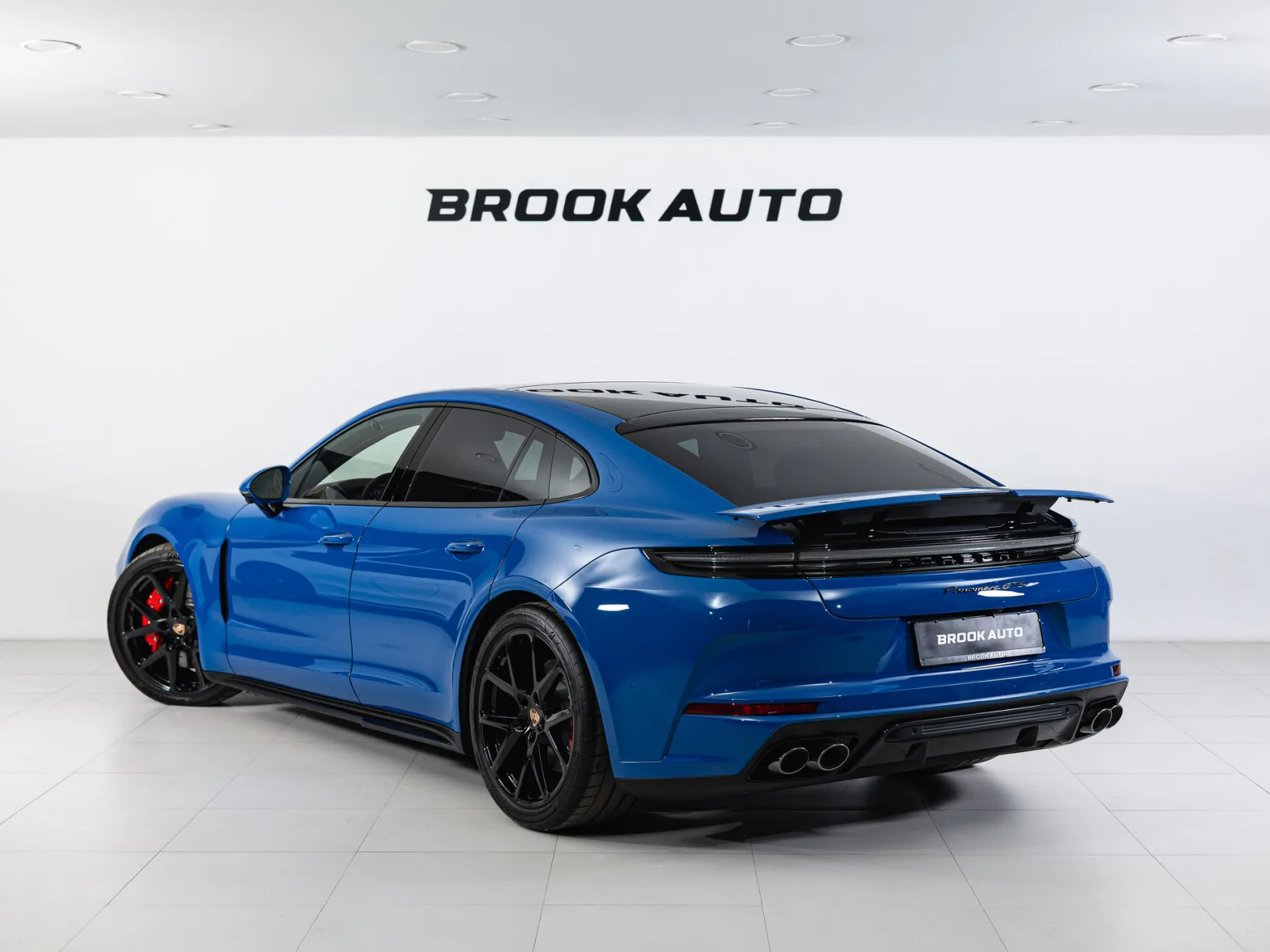 Porsche Panamera GTS III, 2026 — экстерьер, фото 4