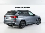 BMW X5 xDrive40i IV (G05/G18) Рестайлинг, 2023 — экстерьер, фото 6