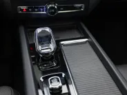 Volvo XC60 Polar Night Black II Рестайлинг 2, 2026 — экстерьер, фото 23