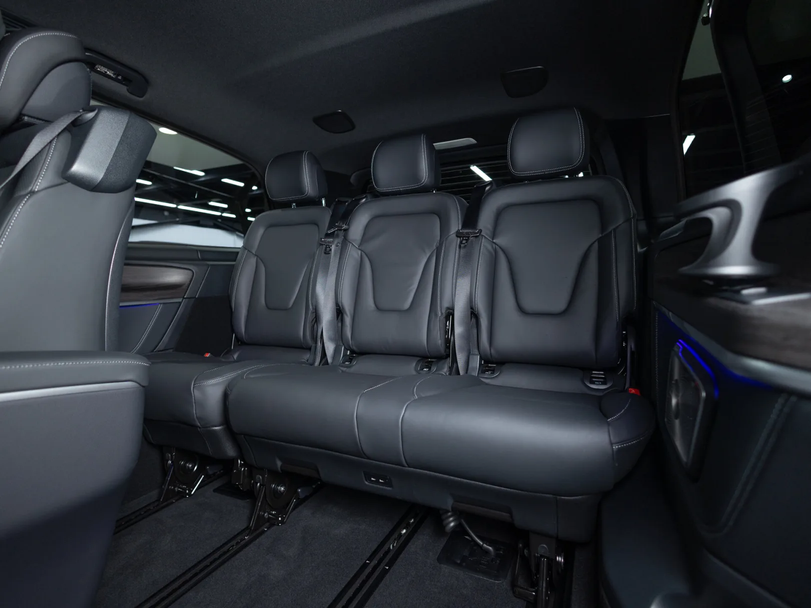 Mercedes-Benz V-Класс Avantgarde III (W447) Рестайлинг 2, 2025 — экстерьер, фото 29