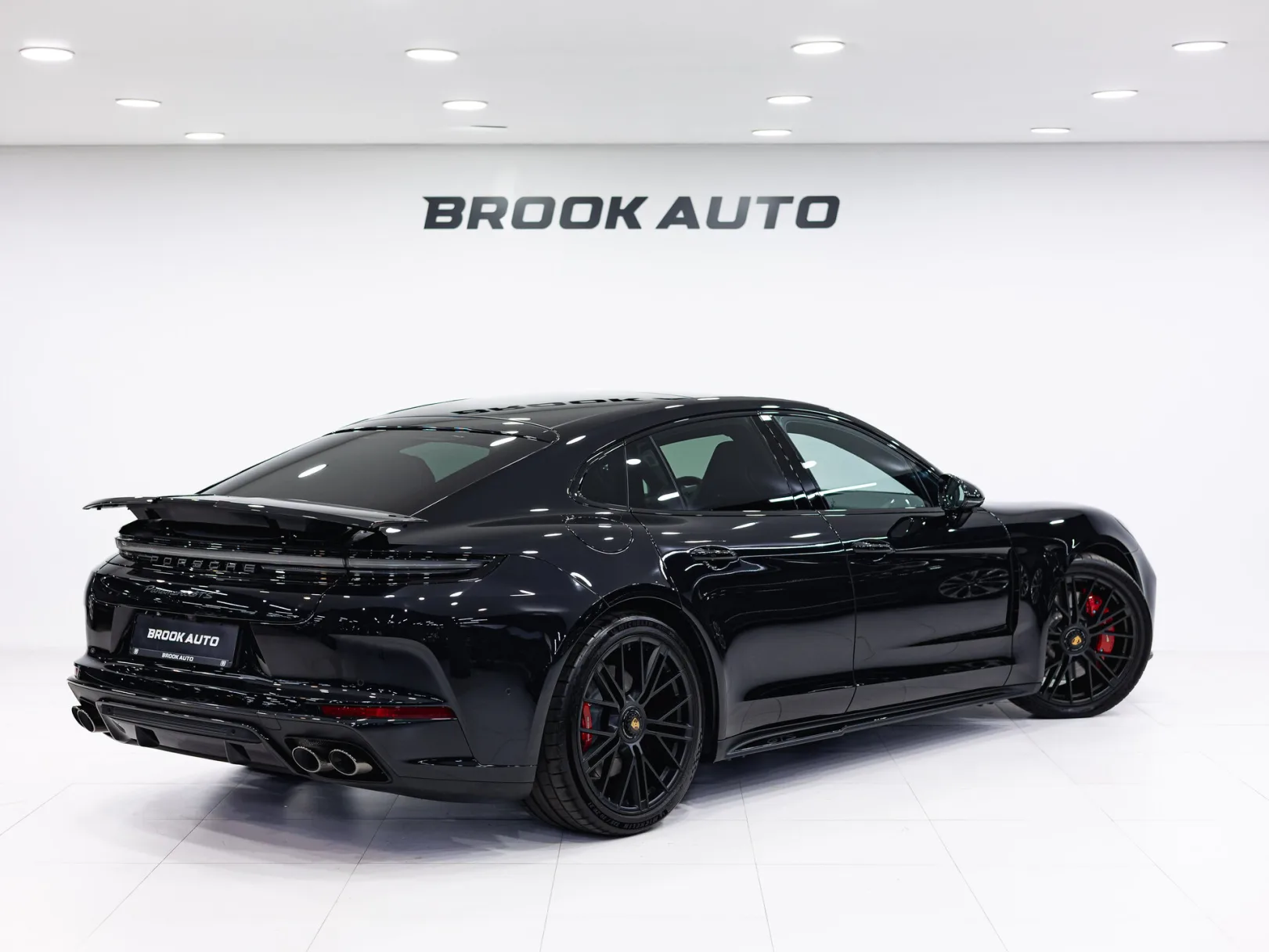 Porsche Panamera GTS III, 2025 — экстерьер, фото 4