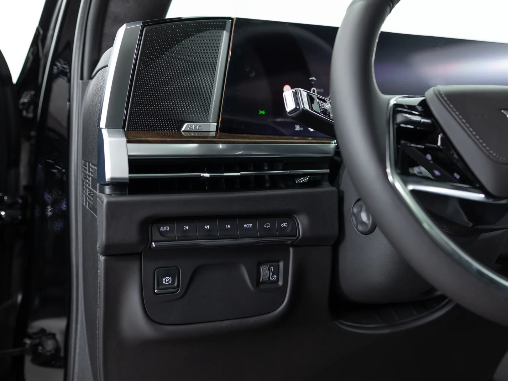 Cadillac Escalade Sport Platinum V Рестайлинг, 2025 — экстерьер, фото 14